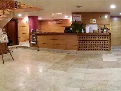 Santa Lucia 2*